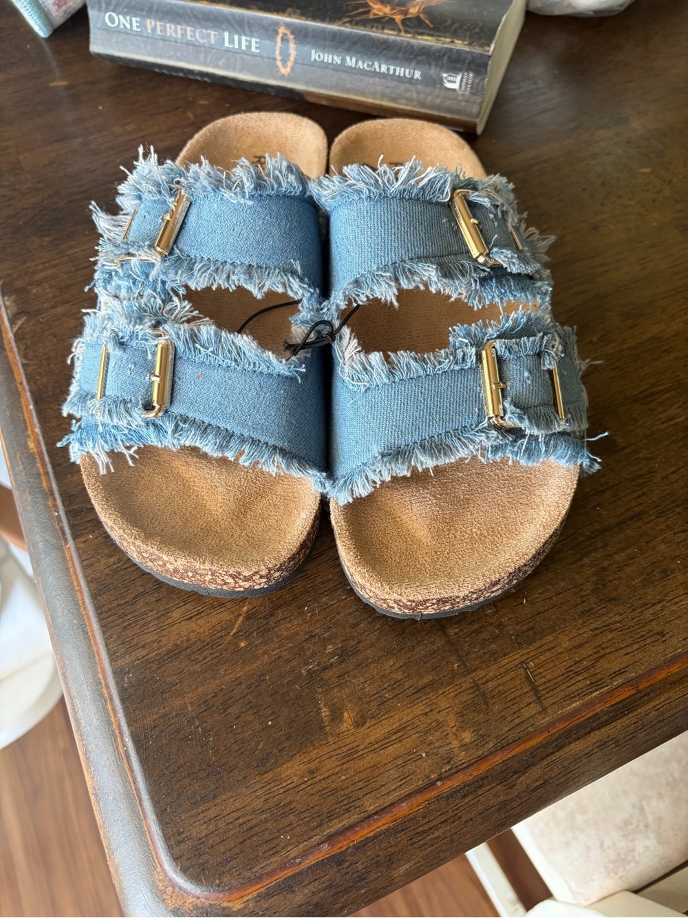 NWT Frayed Double-Strap Women’s Sandals in Denim Blue